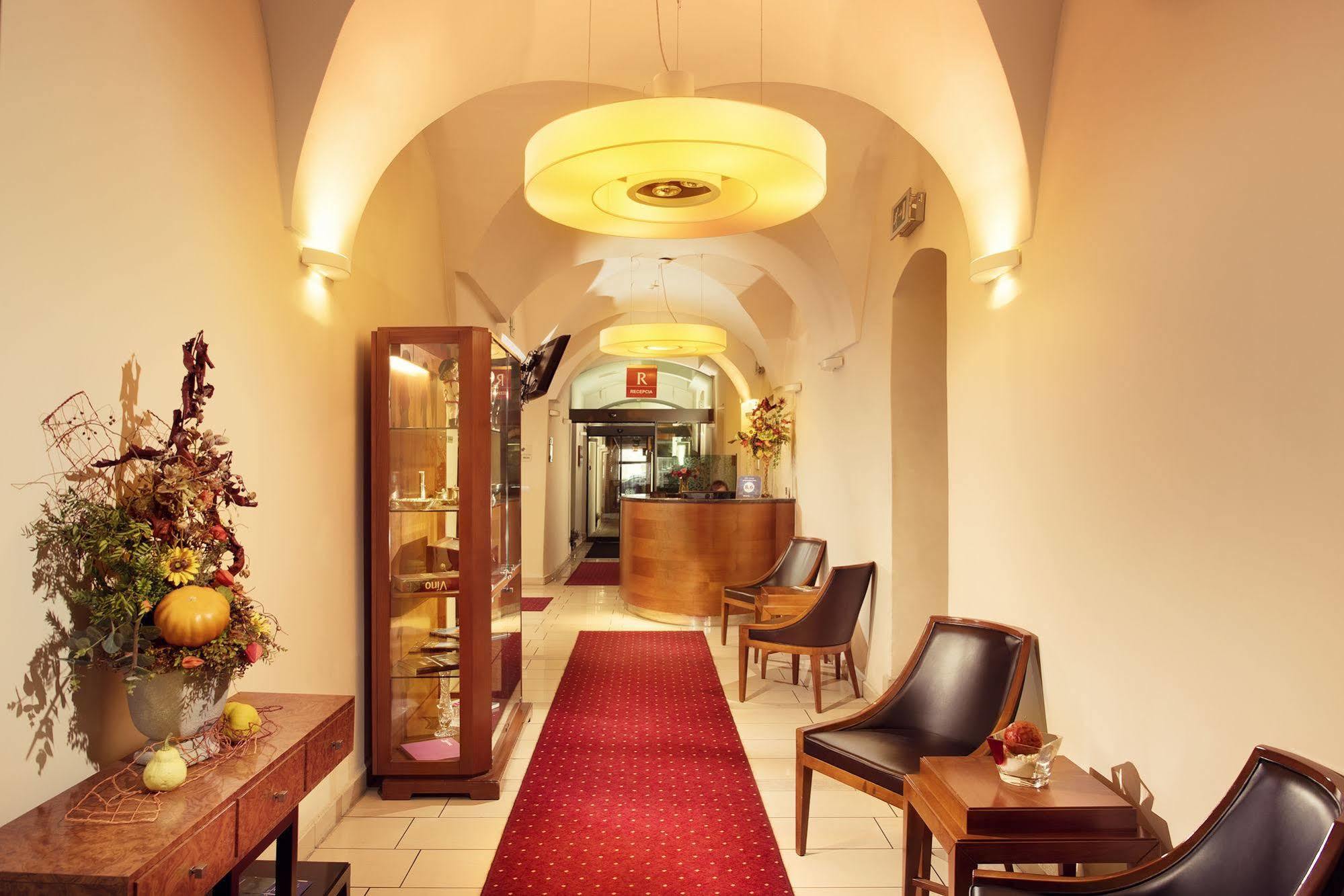 Hotel Ambassador Kosice Exterior photo