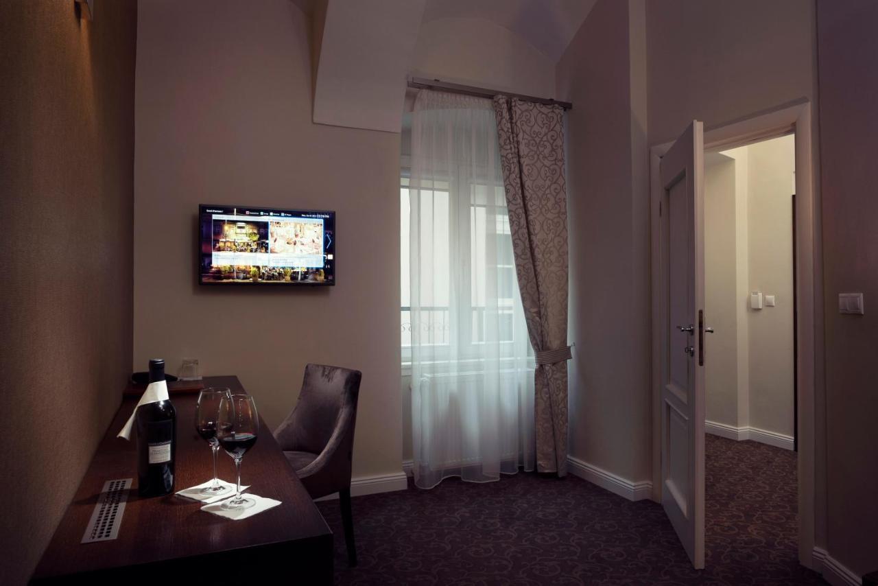 Hotel Ambassador Kosice Exterior photo