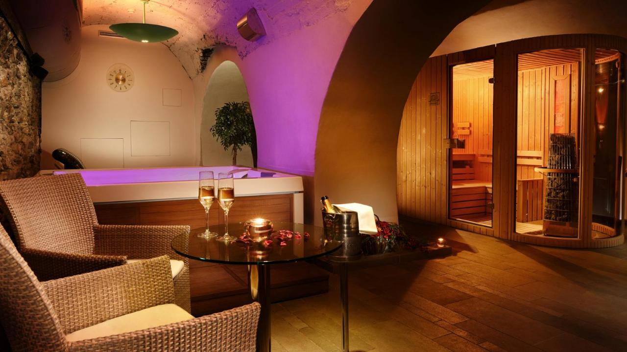 Hotel Ambassador Kosice Exterior photo